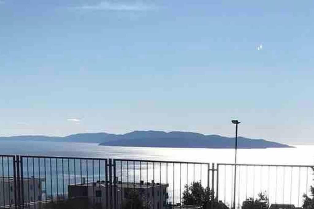 Seaview Apartment „Megan“ With Sunny Terrace Kastav Esterno foto