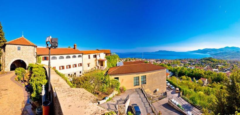 Seaview Apartment „Megan“ With Sunny Terrace Kastav Esterno foto